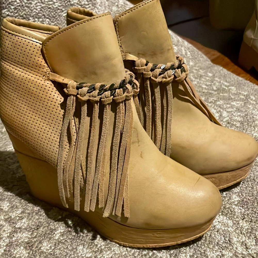 Wedge fringe booties size 8 *signs of wear in photos